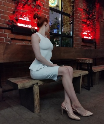 Ника, 21